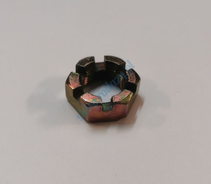 Nakrętka M20 x 1,5 x 13 koronowa Wartburg 311