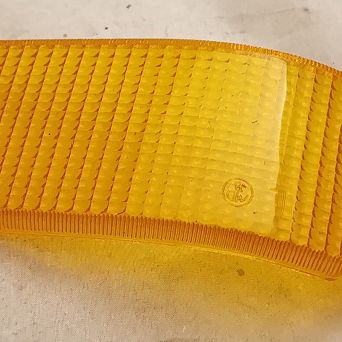 Klosz lampy tył "kierunkowskaz" Zastava 1100 L