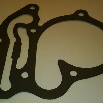 Uszczelka pokr. filtra oleju i pompy wody CC 700