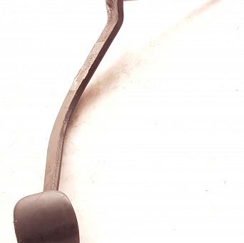 Pedał sprzęgła 126p Fiat