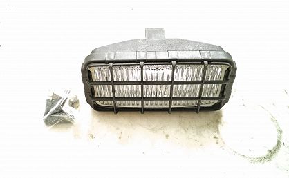 Halogen prostokątny z kratką 195 x 95 Wesem