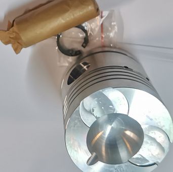 Tłok I szlif 105,56 Władimirec T - 25 Nowy Typ 