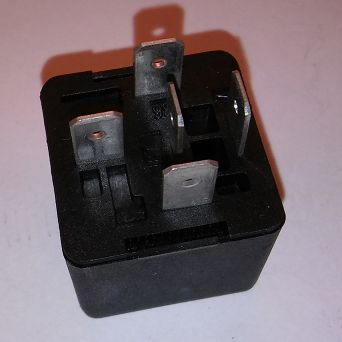 Przekaźnik PS - 543 świateł 5w 126p, PN, FSO