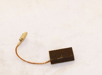 Szczotka   5,0 x 10,0 x 17,0 węglowa 950c
