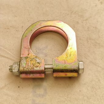 Obejma tłumika 38 mm CC 700, 900