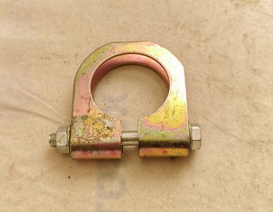 Obejma tłumika 38 mm CC 700, 900