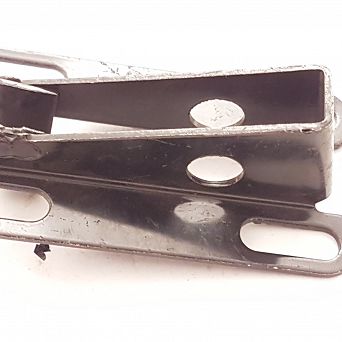 Wspornik mocowania dźwigni ham. ręcznego 126p