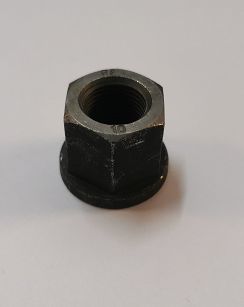 Nakrętka  M18 x 1,5 x 27 kl. 27 z kołnierzem