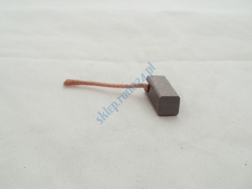 Szczotka   8,0 x 9,0 x 18,0 węglowa 621a
