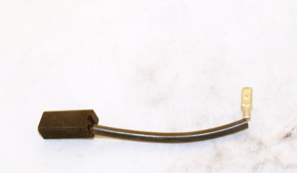 Szczotka   6,0 x 8,0 x 18,0 węglowa 931