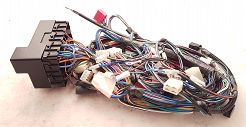 Instalacja elektryczna przód 126p EL z bezp.
