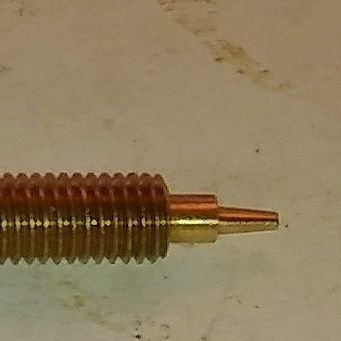 Śruba składu mieszanki paliwa 126p