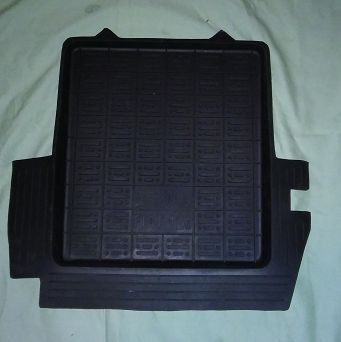 Dywanik gumowy  522 tył P 126p
