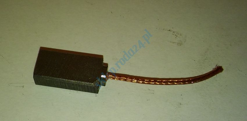 Szczotka   4,5 x 6,2 x 16,0 węglowa 