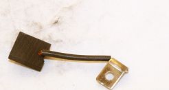 Szczotka   5,0 x 12,0 x 18,0 węglowa 501 Junak