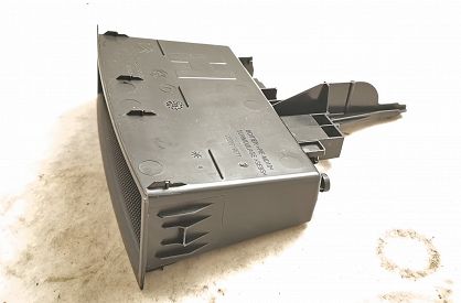Schowek na radio Peugeot, Citroen fabryczny