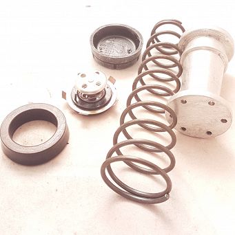 Zestaw naprawczy pompy hamulcowej 1 - stop. Żuk