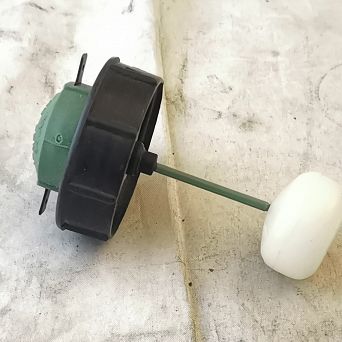 Korek zbiornika płynu ham. z czujnikiem Panda Fiat