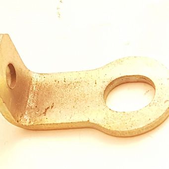 Kątownik mocowania wahacza przód FSO